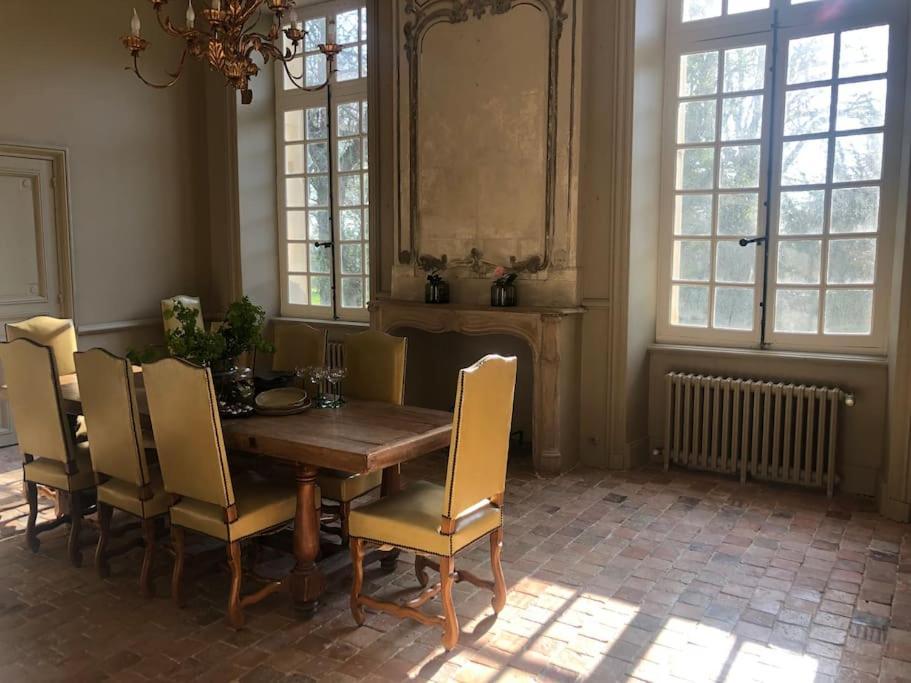 Charming 18Th Century Chateau, Near Bayeux In Calvados, Normandie Livry  Екстер'єр фото