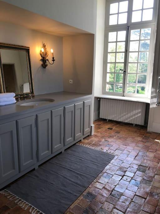 Charming 18Th Century Chateau, Near Bayeux In Calvados, Normandie Livry  Екстер'єр фото